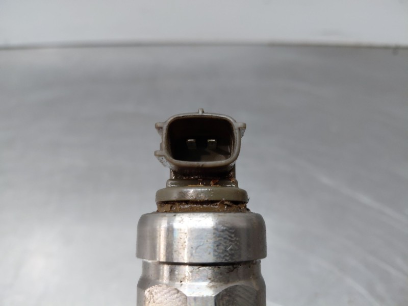 Recambio de inyector para toyota auris (_e15_) 2.0 d-4d (ade150_) referencia OEM IAM   