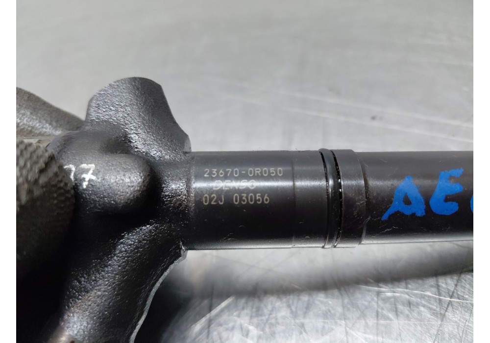 Recambio de inyector para toyota auris (_e15_) 2.0 d-4d (ade150_) referencia OEM IAM   