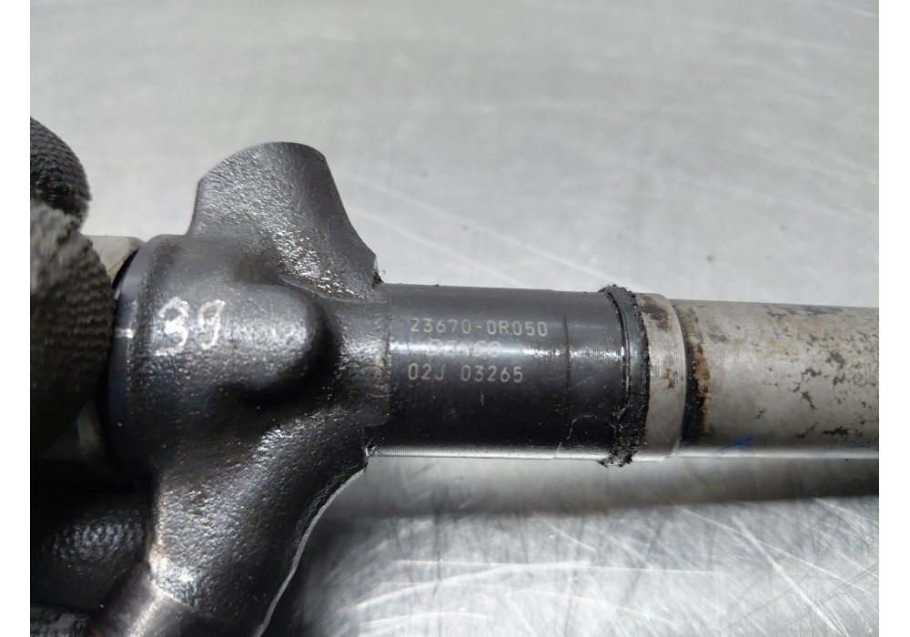 Recambio de inyector para toyota auris (_e15_) 2.0 d-4d (ade150_) referencia OEM IAM   