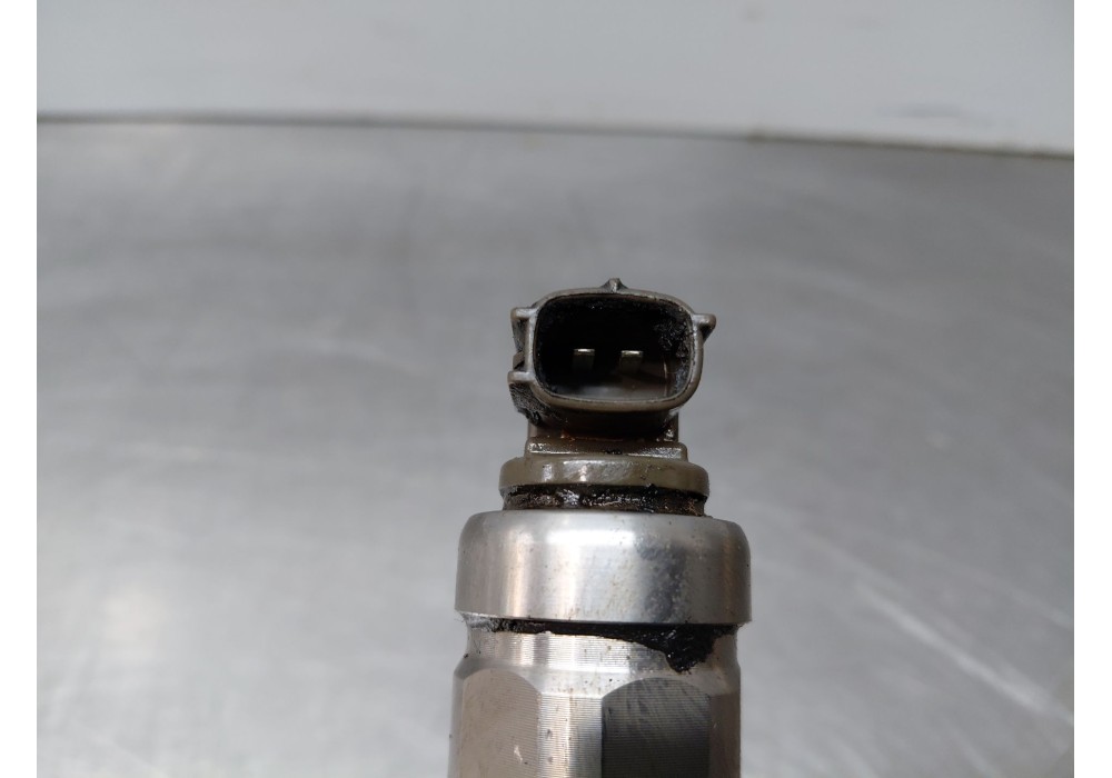 Recambio de inyector para toyota auris (_e15_) 2.0 d-4d (ade150_) referencia OEM IAM   