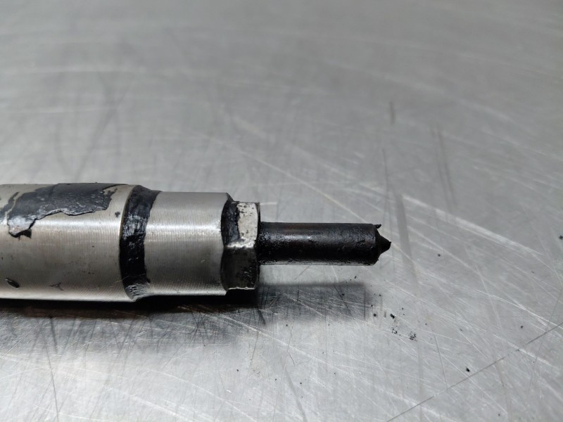 Recambio de inyector para toyota auris (_e15_) 2.0 d-4d (ade150_) referencia OEM IAM   