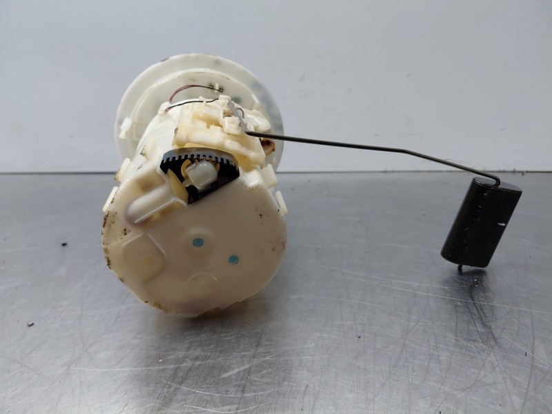 Recambio de aforador para peugeot 208 acces referencia OEM IAM   