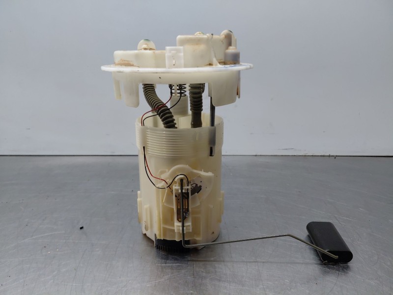 Recambio de aforador para peugeot 208 acces referencia OEM IAM   