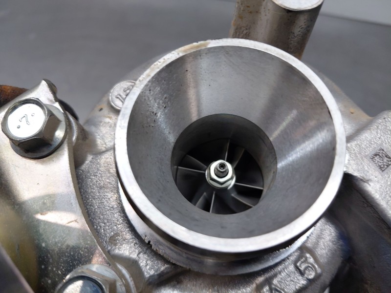 Recambio de turbocompresor para peugeot 208 acces referencia OEM IAM   