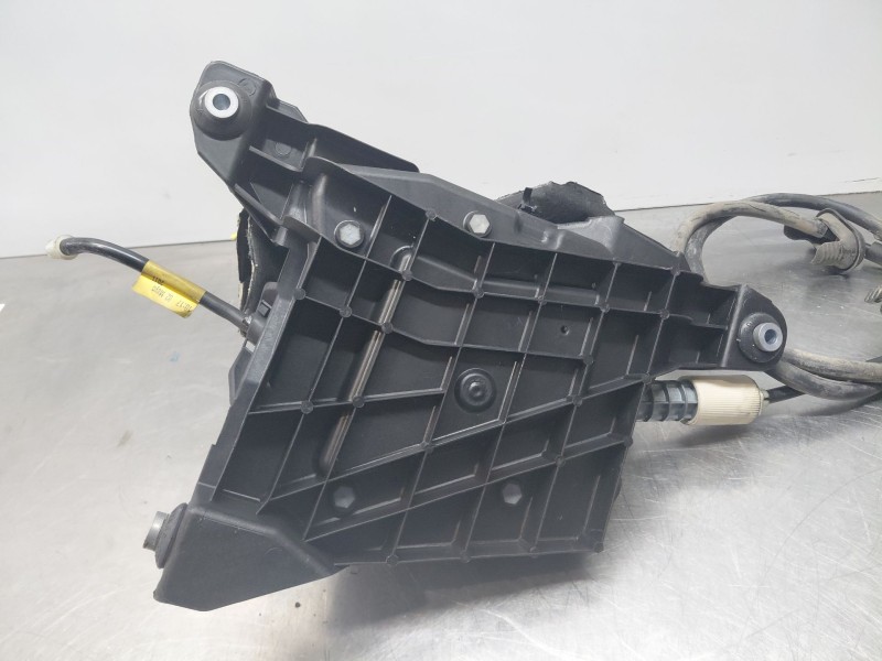 Recambio de freno de mano electrico para citroën c4 picasso sx referencia OEM IAM   