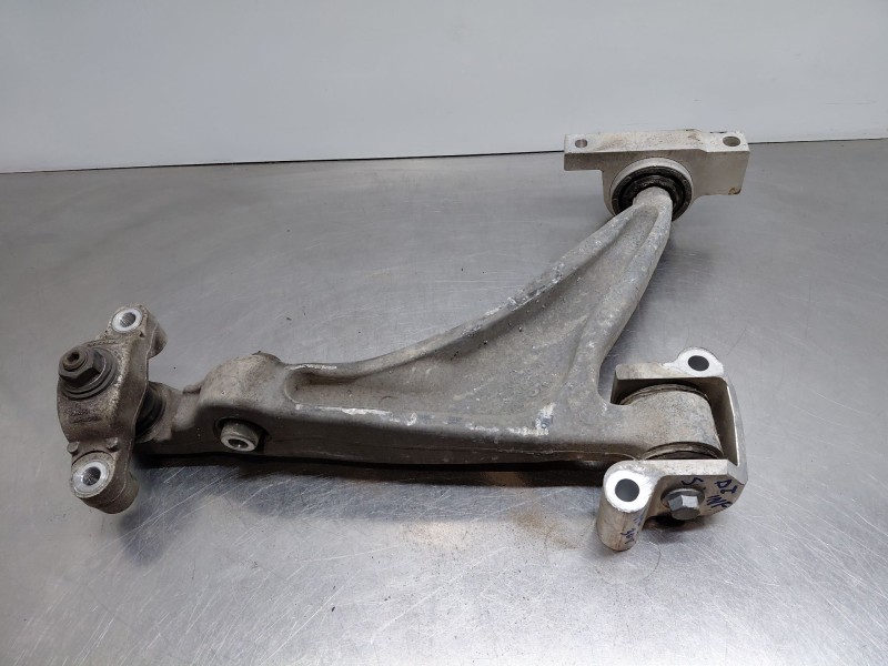 Recambio de brazo suspension inferior delantero izquierdo para volvo v90 kombi momentum referencia OEM IAM 32381882  