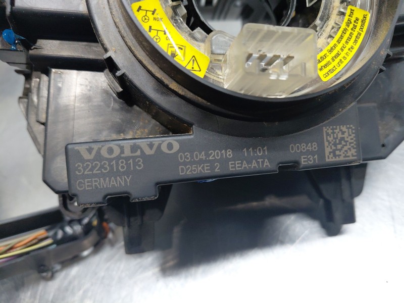 Recambio de mando multifuncion para volvo v90 kombi momentum referencia OEM IAM 32231813  