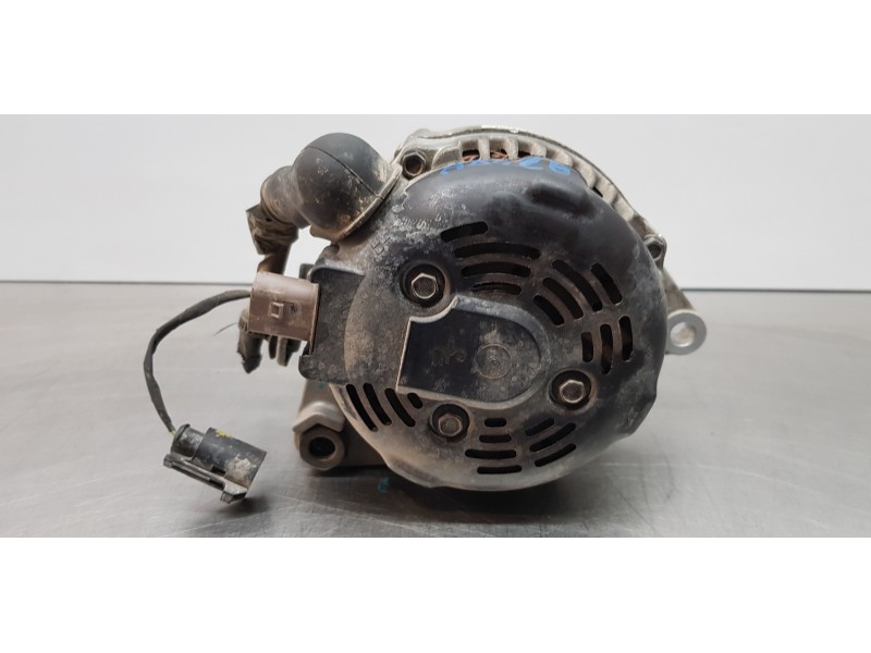 Recambio de alternador para hyundai tucson ix35 referencia OEM IAM 373002A700 MS1042118840 