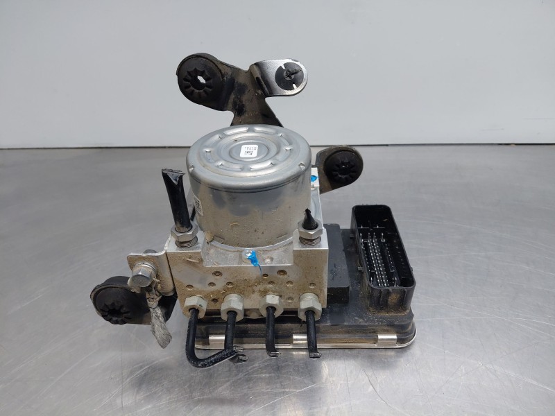 Recambio de abs para volvo v90 kombi momentum referencia OEM IAM 31680103 31680098 