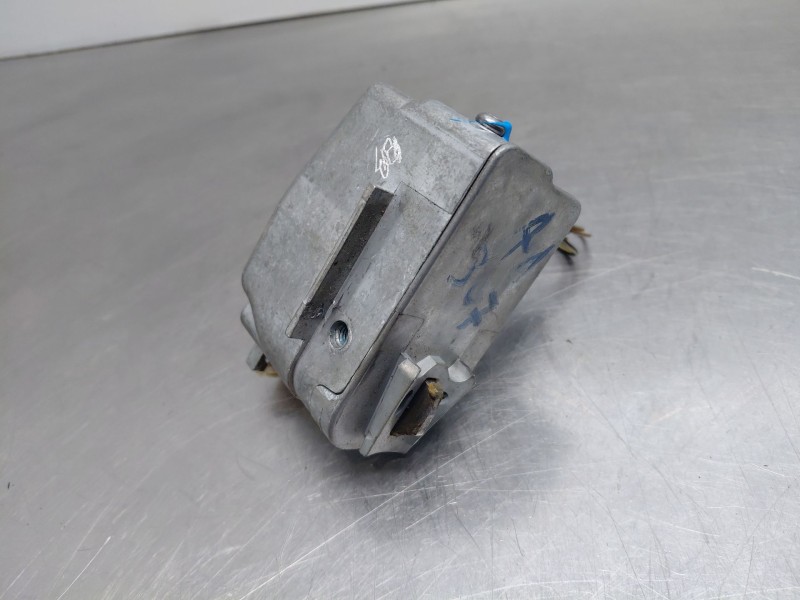 Recambio de antirrobo para volvo v90 kombi momentum referencia OEM IAM 31476490  