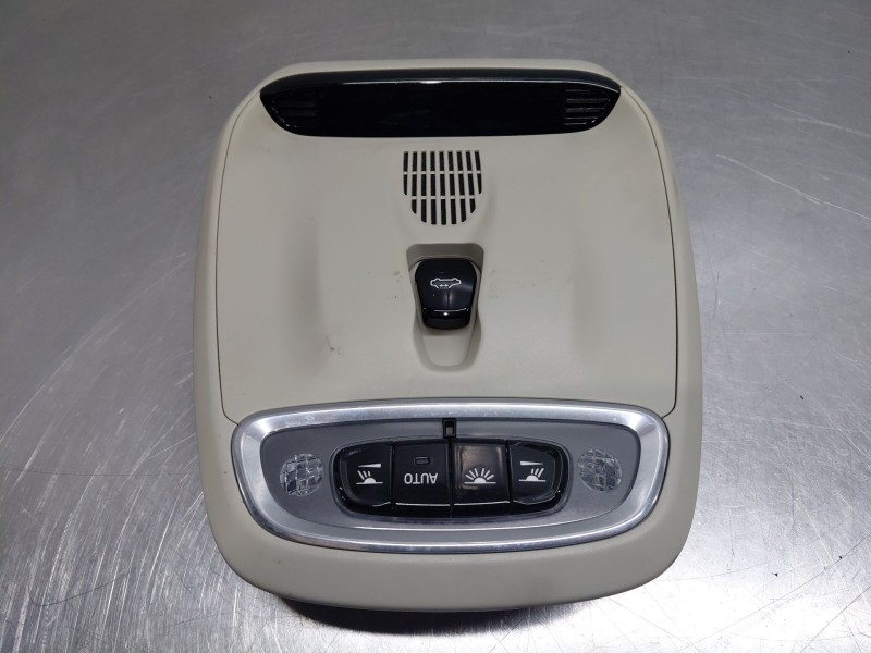 Recambio de luz interior para volvo v90 kombi momentum referencia OEM IAM 31457803  