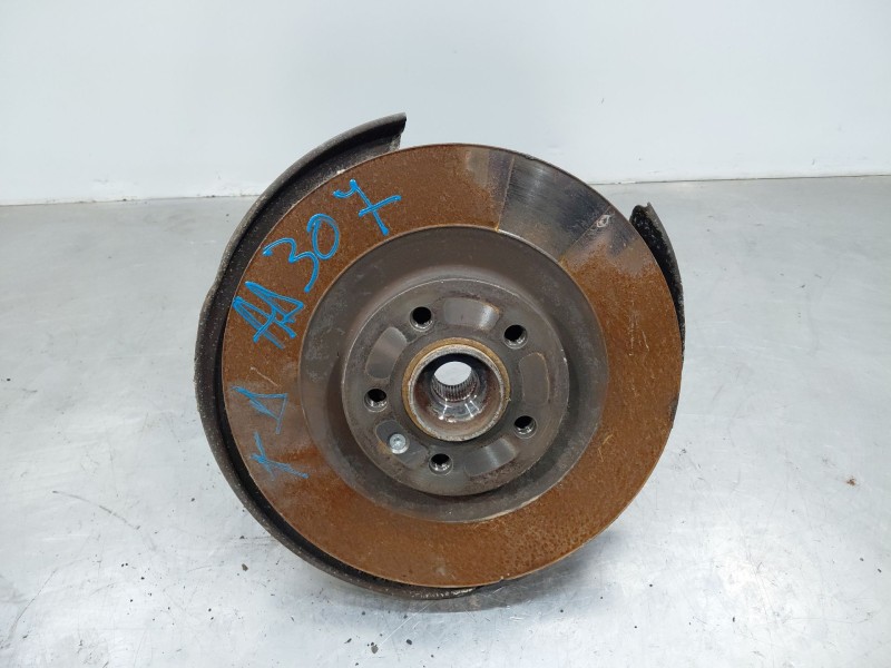 Recambio de mangueta trasera derecha para volvo v90 kombi momentum referencia OEM IAM 31387217  