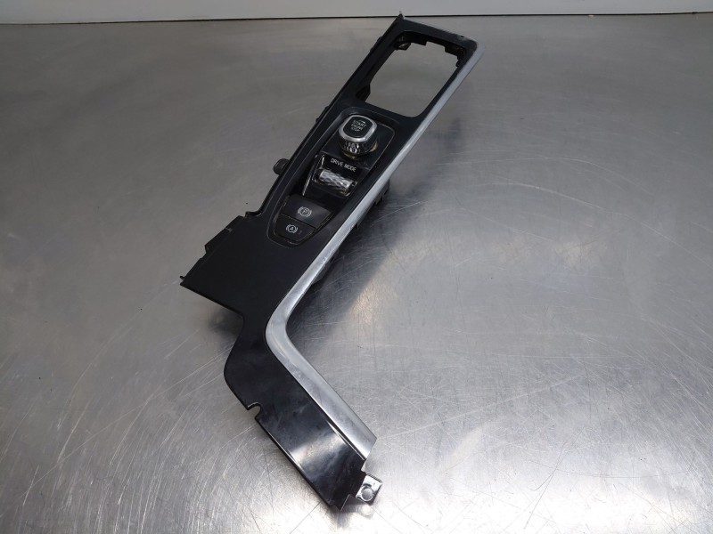 Recambio de modulo electronico para volvo v90 kombi momentum referencia OEM IAM 31443818  