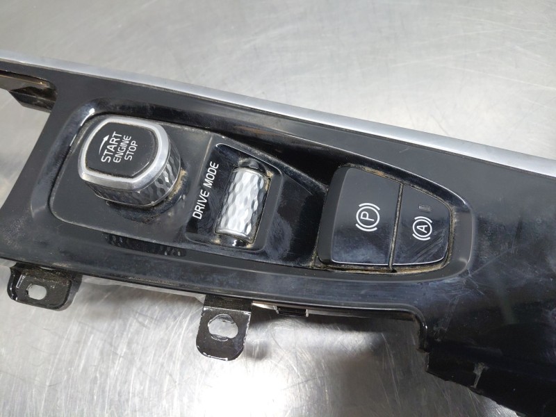 Recambio de modulo electronico para volvo v90 kombi momentum referencia OEM IAM 31443818  