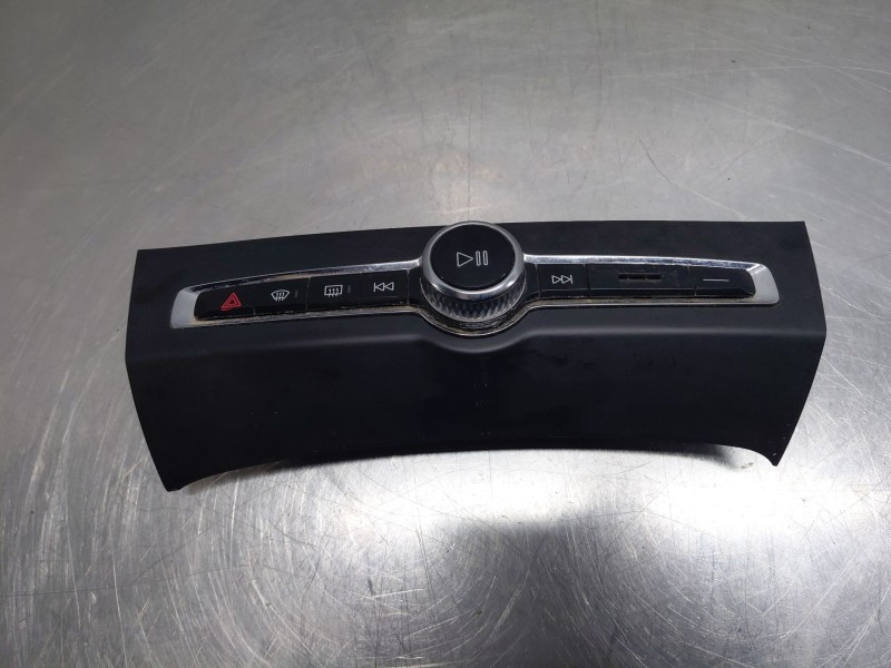 Recambio de modulo electronico para volvo v90 kombi momentum referencia OEM IAM 31398845  