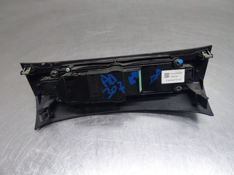 Recambio de modulo electronico para volvo v90 kombi momentum referencia OEM IAM 31398845  