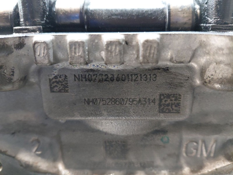 Recambio de culata para opel meriva b enjoy referencia OEM IAM 95519589  