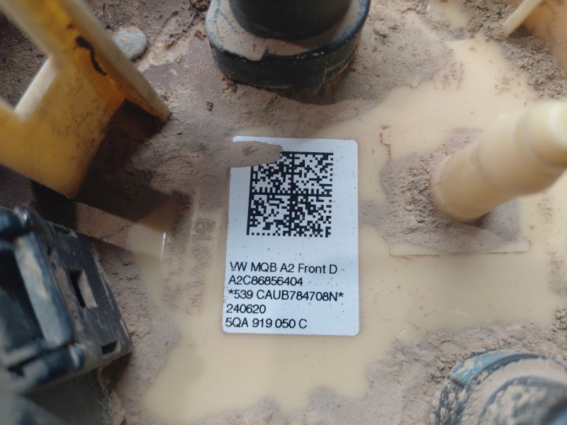 Recambio de aforador para audi q3 (f3b) 35 tdi referencia OEM IAM 5QA919050C  