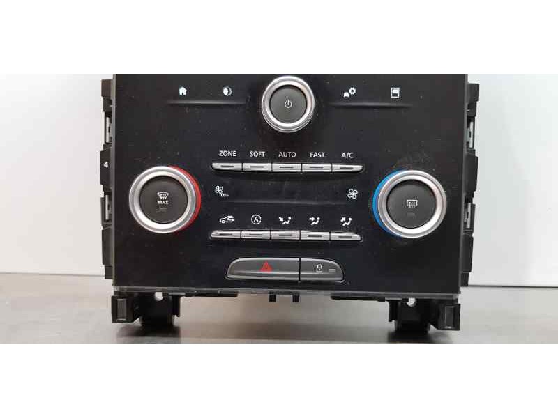 Recambio de pantalla multifuncion para renault megane iv berlina 5p experience referencia OEM IAM 280908369R  