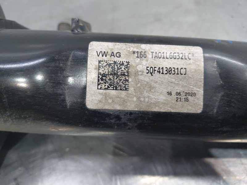 Recambio de amortiguador delantero derecho para audi q3 (f3b) 35 tdi referencia OEM IAM 5QF413031CJ  
