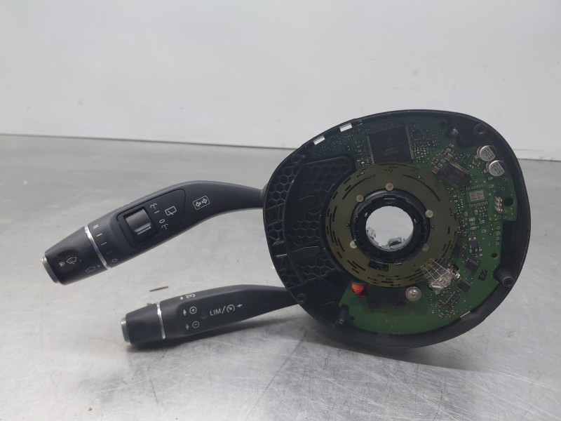 Recambio de mando multifuncion para mercedes-benz clase b (w246) sport referencia OEM IAM   