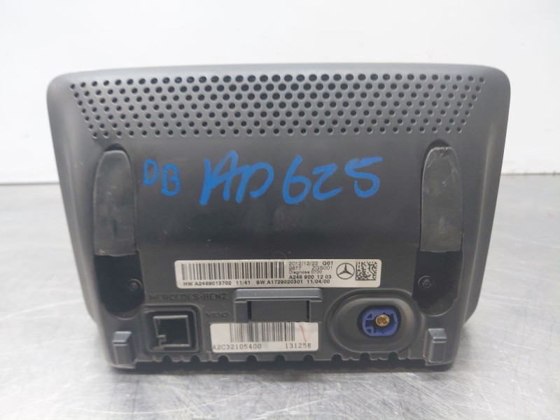 Recambio de pantalla multifuncion para mercedes-benz clase b (w246) sport referencia OEM IAM   