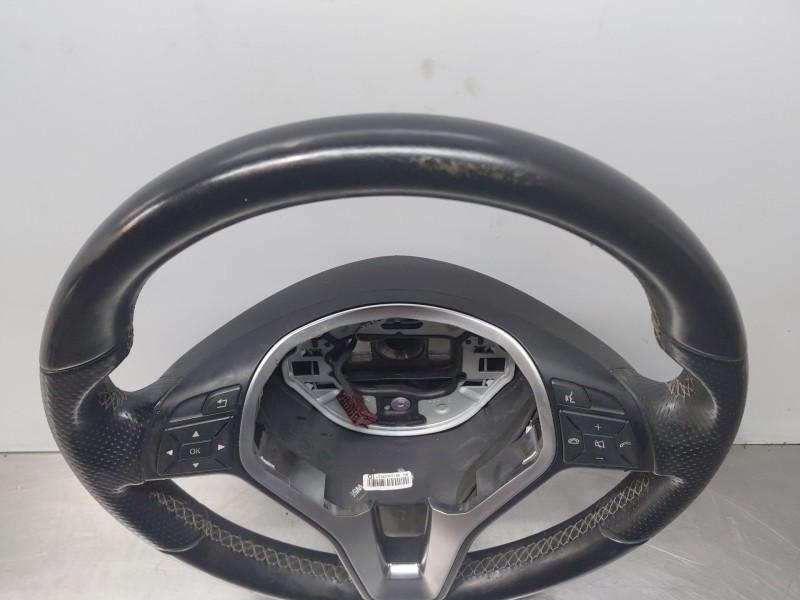 Recambio de volante para mercedes-benz clase b (w246) sport referencia OEM IAM   