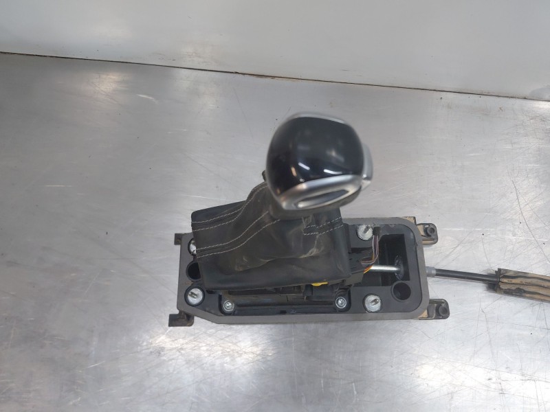 Recambio de palanca cambio para audi q3 (f3b) 35 tdi referencia OEM IAM 5QH713023AJ  