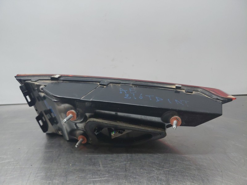 Recambio de piloto trasero derecho interior para audi q3 (f3b) 35 tdi referencia OEM IAM 83A945094  