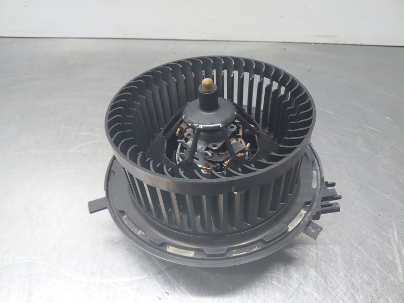 Recambio de motor calefaccion para audi q3 (f3b) 35 tdi referencia OEM IAM 5Q1819021H  