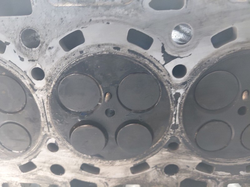 Recambio de culata para toyota auris (_e15_) 2.0 d-4d (ade150_) referencia OEM IAM 1110109365 112010R011 