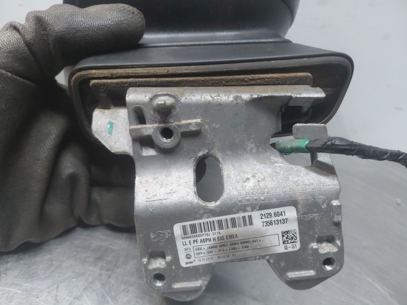 Recambio de retrovisor izquierdo para jeep renegade night eagle 4x4 referencia OEM IAM 735613137  