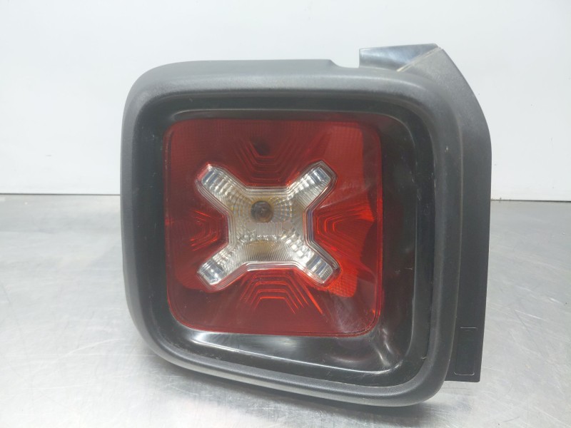 Recambio de piloto trasero izquierdo para jeep renegade night eagle 4x4 referencia OEM IAM 52109475  