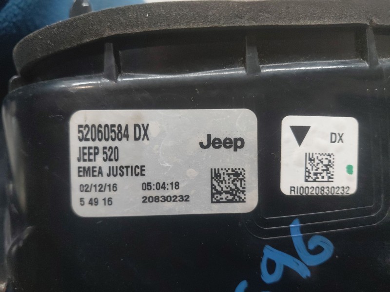 Recambio de piloto trasero derecho para jeep renegade night eagle 4x4 referencia OEM IAM 52109468  