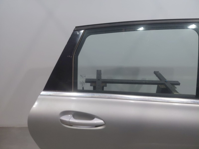 Recambio de puerta trasera derecha para mercedes-benz clase b (w246) sport referencia OEM IAM A2467300205  