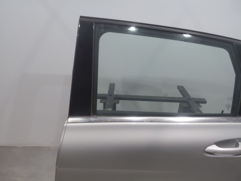 Recambio de puerta trasera izquierda para mercedes-benz clase b (w246) sport referencia OEM IAM A2467300105  
