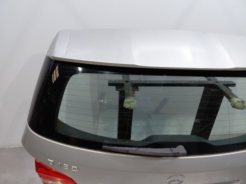 Recambio de porton trasero para mercedes-benz clase b (w246) sport referencia OEM IAM A2467400105  