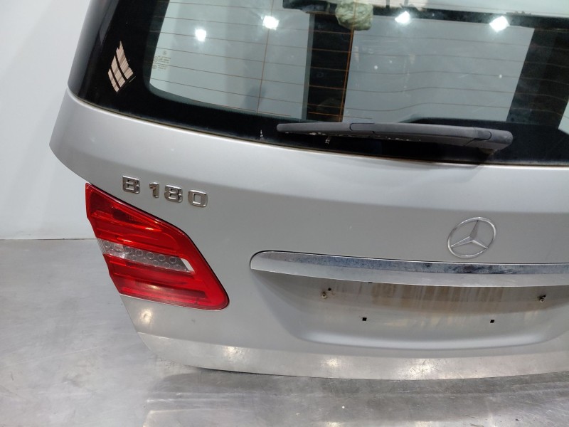 Recambio de porton trasero para mercedes-benz clase b (w246) sport referencia OEM IAM A2467400105  