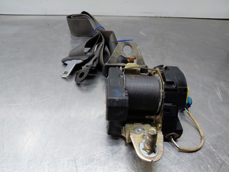 Recambio de cinturon seguridad delantero izquierdo para jeep cherokee (kj) sport referencia OEM IAM   