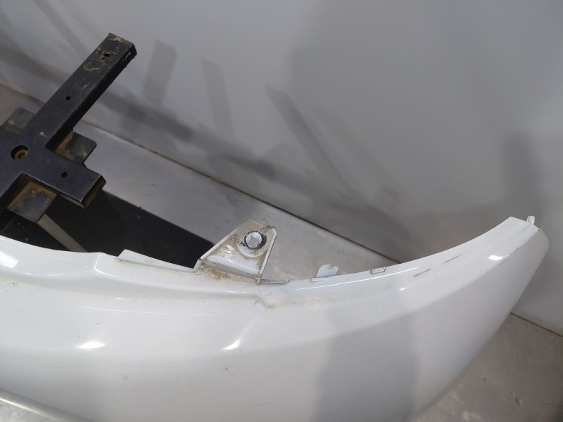 Recambio de paragolpes trasero para peugeot 208 acces referencia OEM IAM 1607254580  