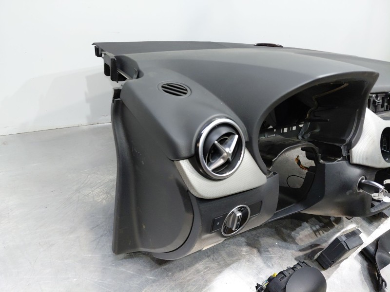 Recambio de kit airbag para mercedes-benz clase b (w246) sport referencia OEM IAM   