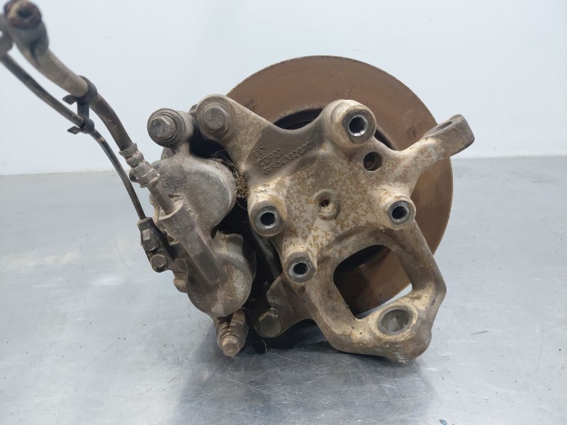 Recambio de mangueta delantera derecha para mercedes-benz sprinter (w901,w904) caja cerr. 4-t referencia OEM IAM   