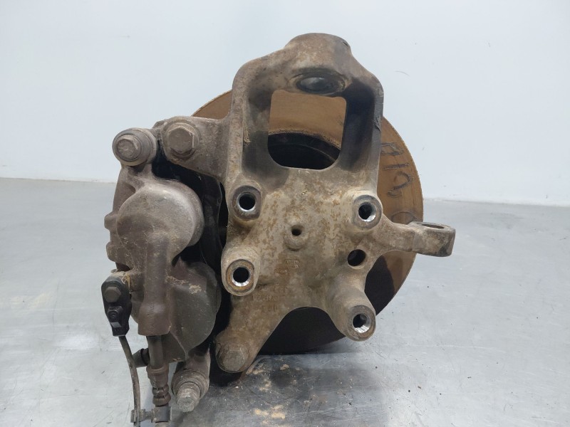 Recambio de mangueta delantera izquierda para mercedes-benz sprinter (w901,w904) caja cerr. 4-t referencia OEM IAM   