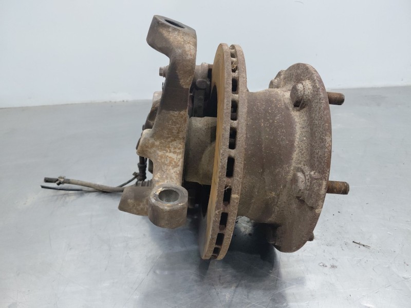 Recambio de mangueta delantera izquierda para mercedes-benz sprinter (w901,w904) caja cerr. 4-t referencia OEM IAM   