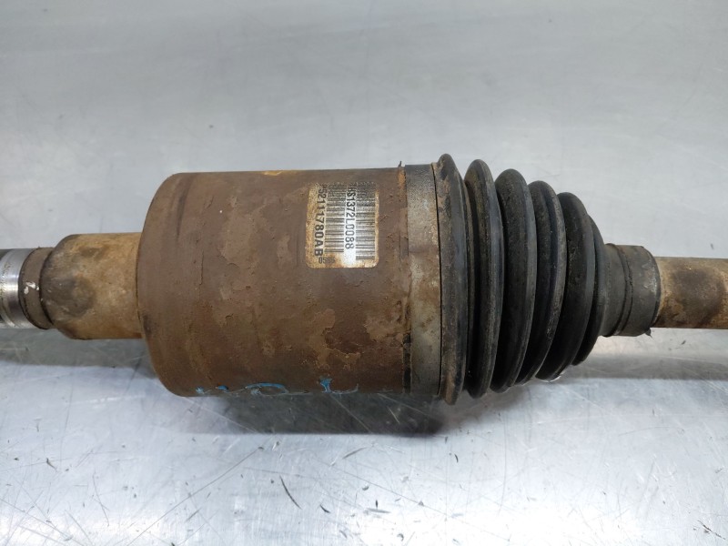 Recambio de transmision delantera derecha para jeep cherokee (kj) sport referencia OEM IAM 5066022AA  