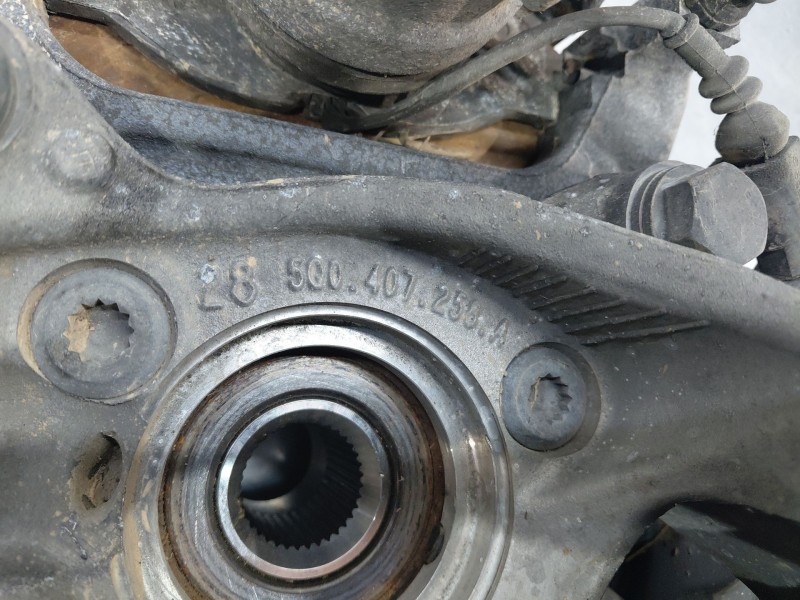 Recambio de mangueta delantera derecha para audi q3 (f3b) 35 tdi referencia OEM IAM   