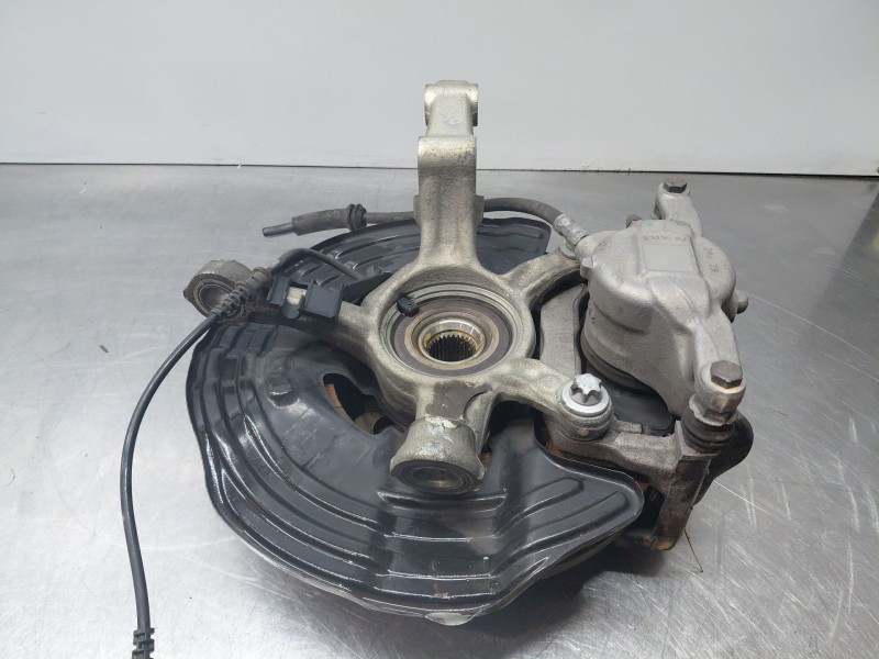 Recambio de mangueta delantera izquierda para mercedes-benz clase b (w246) sport referencia OEM IAM   