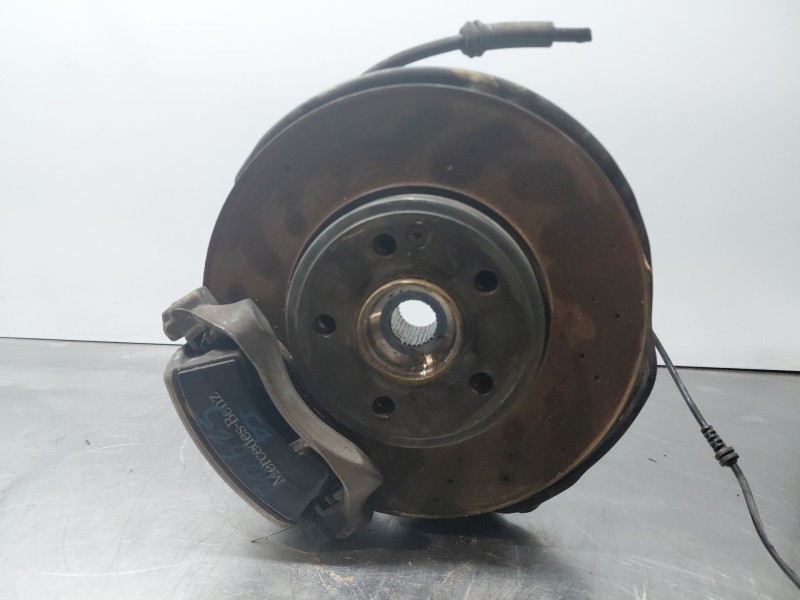 Recambio de mangueta delantera izquierda para mercedes-benz clase b (w246) sport referencia OEM IAM   