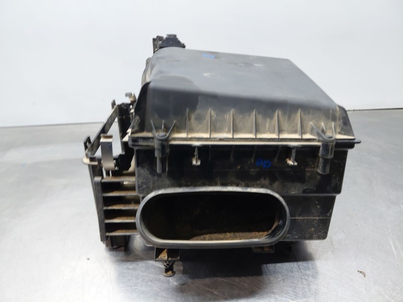 Recambio de filtro aire para mercedes-benz clase b (w246) sport referencia OEM IAM   