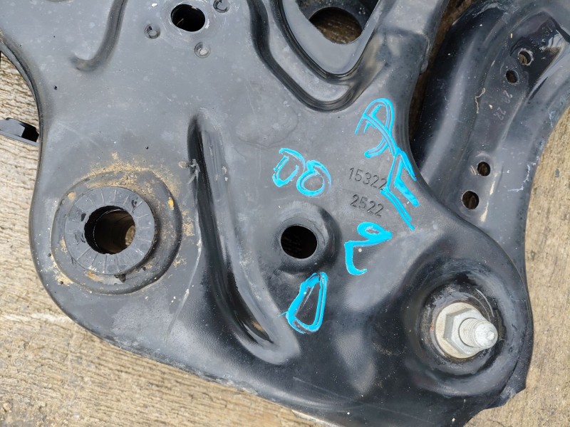 Recambio de puente delantero para volkswagen t-cross advance referencia OEM IAM 2Q0199315  